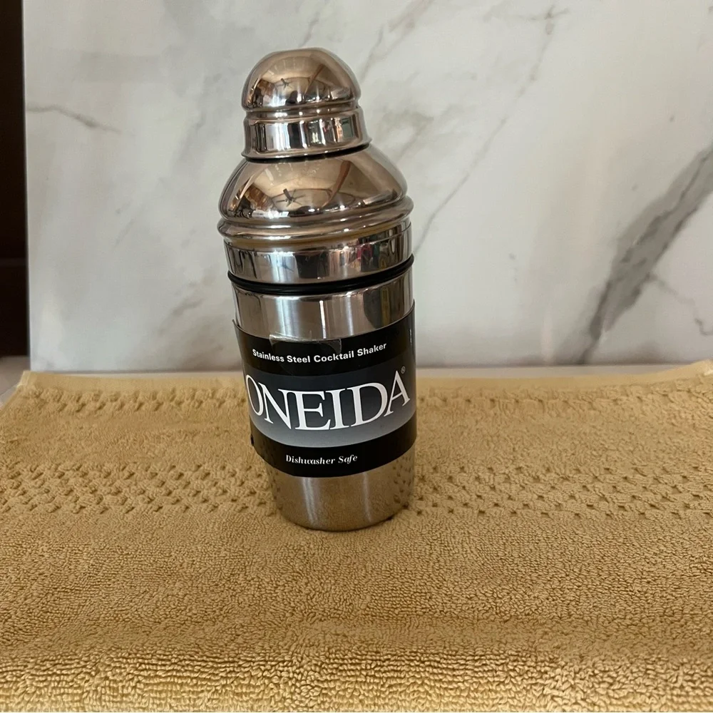 Oneida Stainless Steel Cocktail Shaker